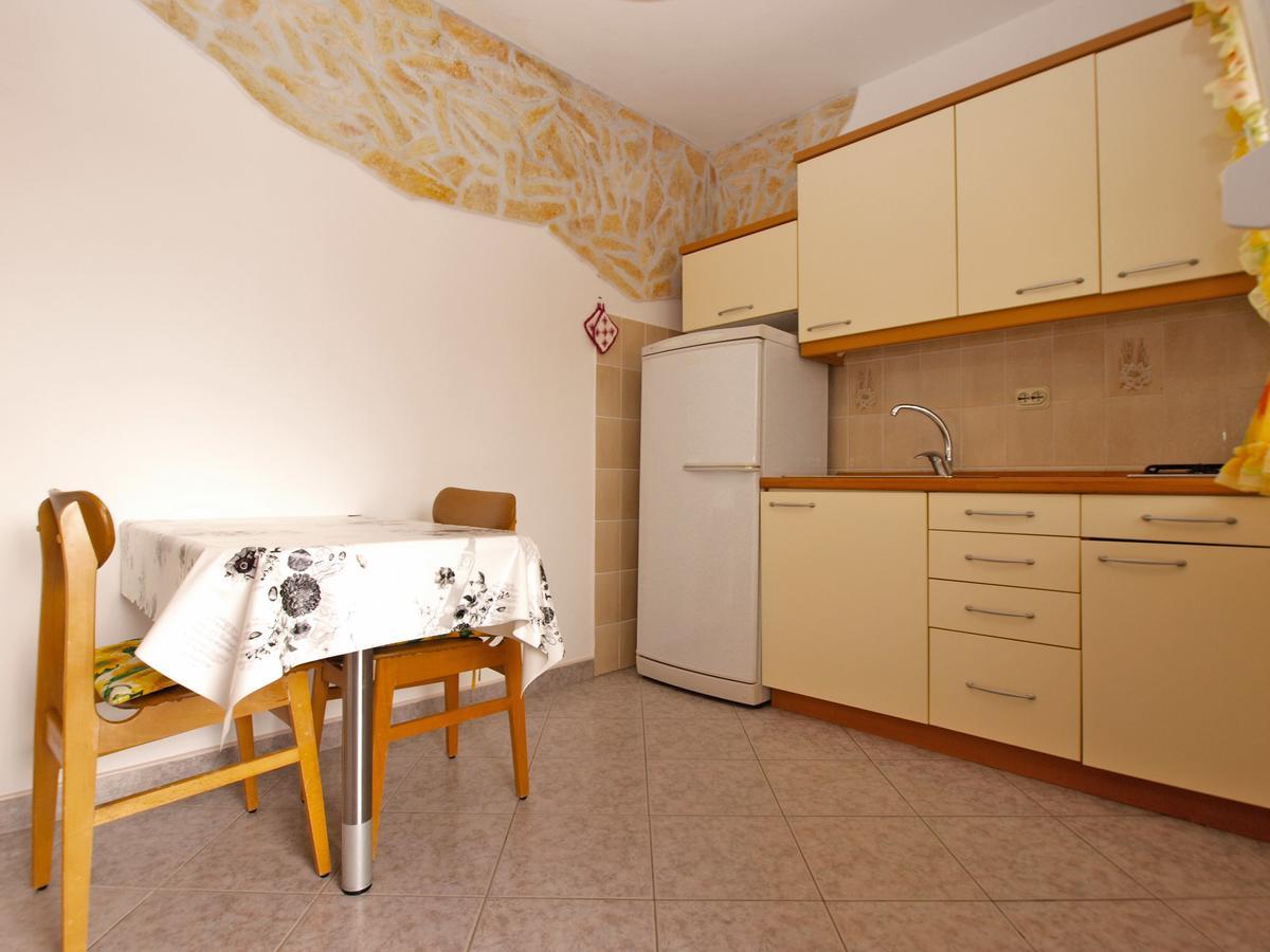 Apartments Luciano 1576 Ližnjan Exterior foto